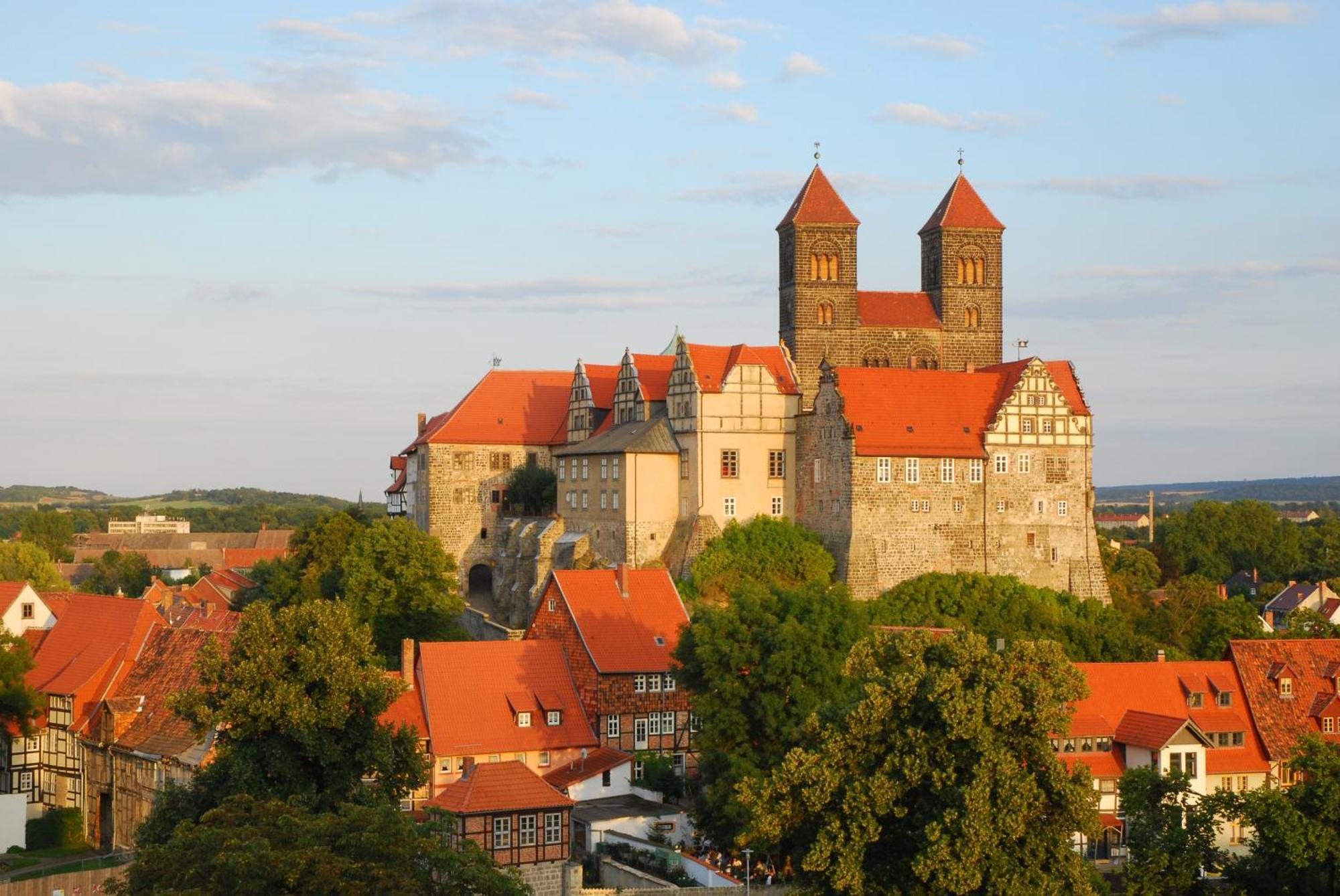 Hotel Domschatz Quedlinburg Εξωτερικό φωτογραφία